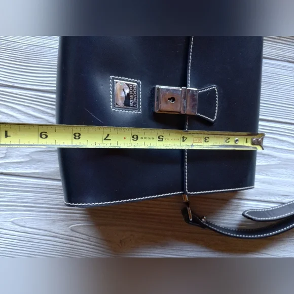 Dooney & Bourke Black Bag Made in Italy Purse with Lock and Key - Picture 9 of 15